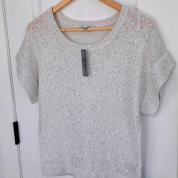 WD NY Glitter Top - Picture 2 of 3